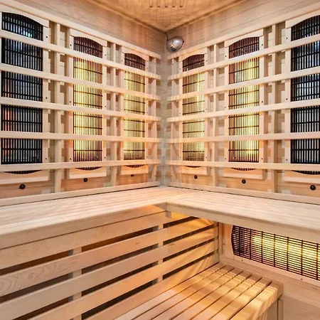 Hardy By Vendégház