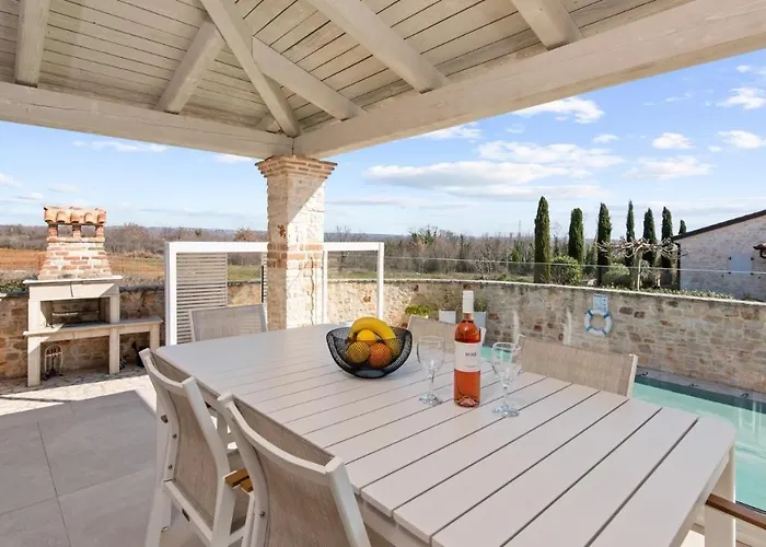 Hardy By Vendégház 4*