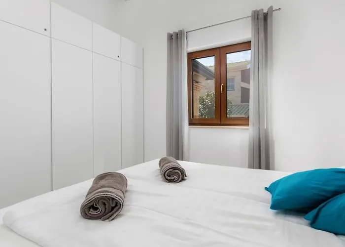 Hardy By Vendégház 4*