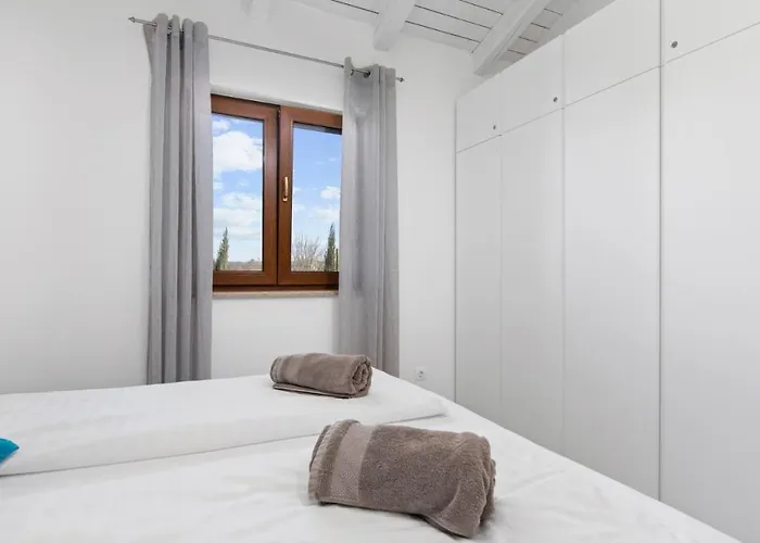 Vendégház Hardy By 4*